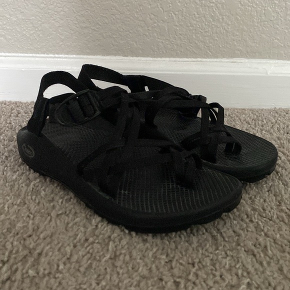 Chacos - Picture 2 of 6
